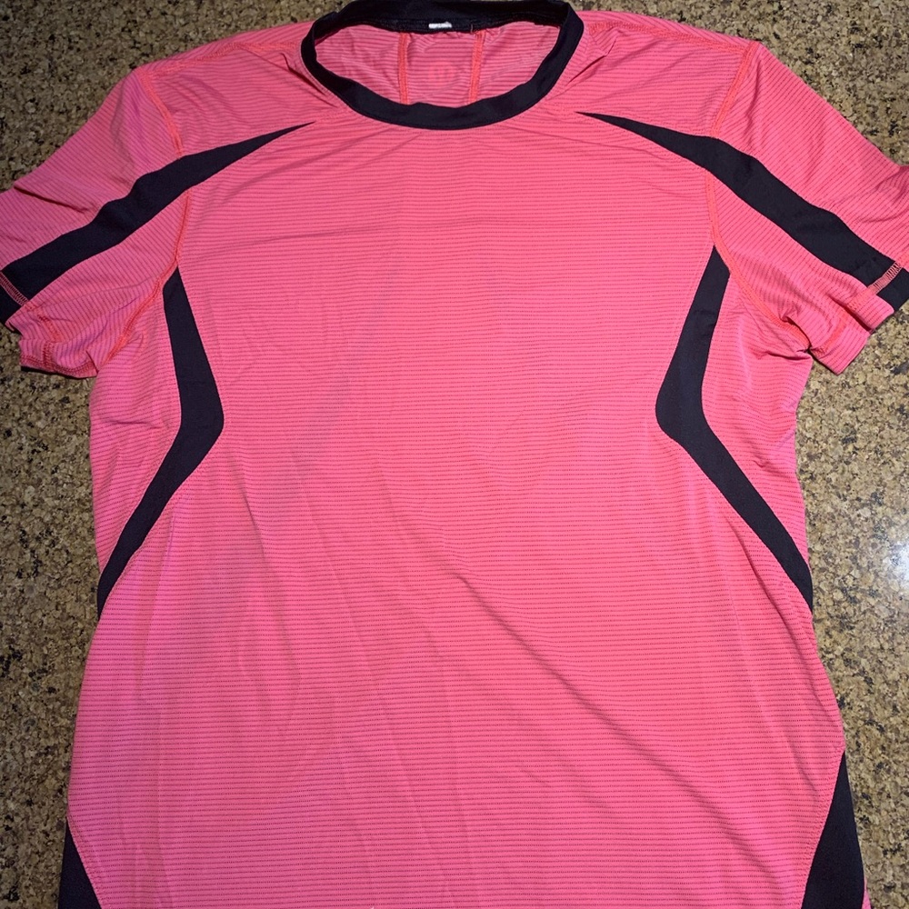 Lululemon shirt
